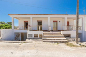 Sisters` house by BarbarHouse Marina Di Mancaversa